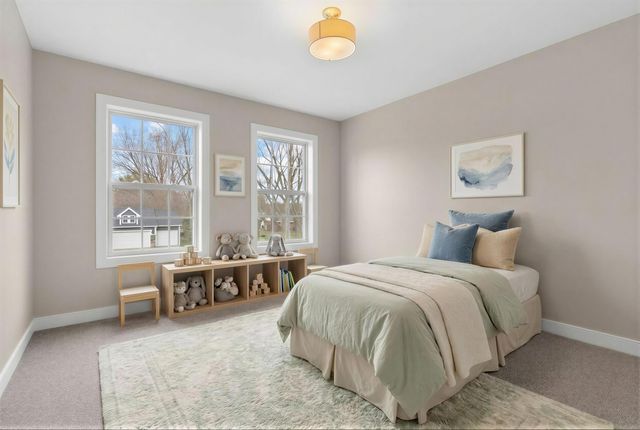 10785 Schuur Street, Portage City, MI 49024