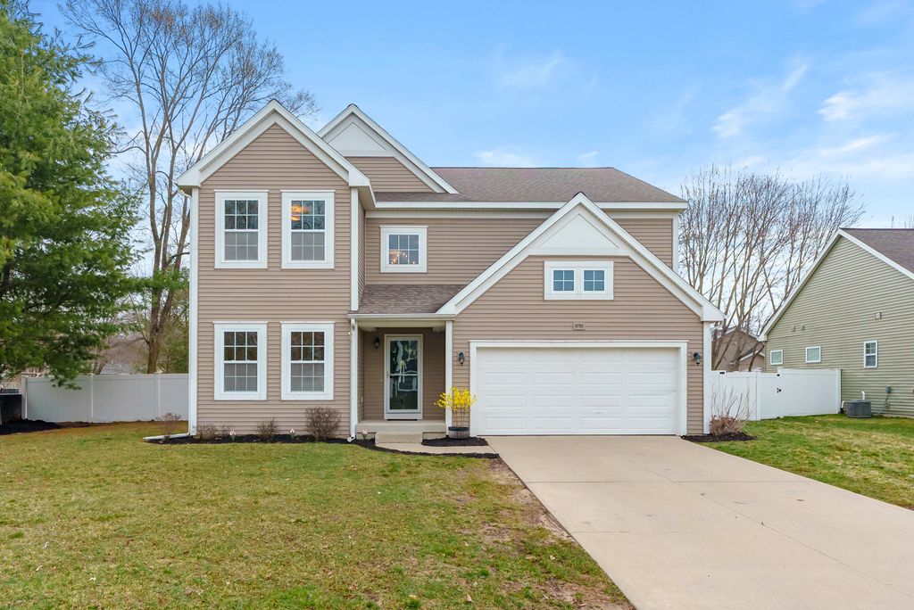 10785 Schuur Street, Portage City, MI 49024