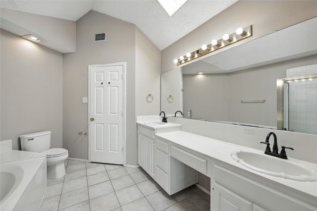 2119 Amherst Drive, Lewisville, TX 75067