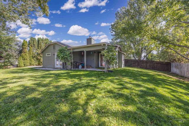 115 N Brent, Nampa, ID 83687