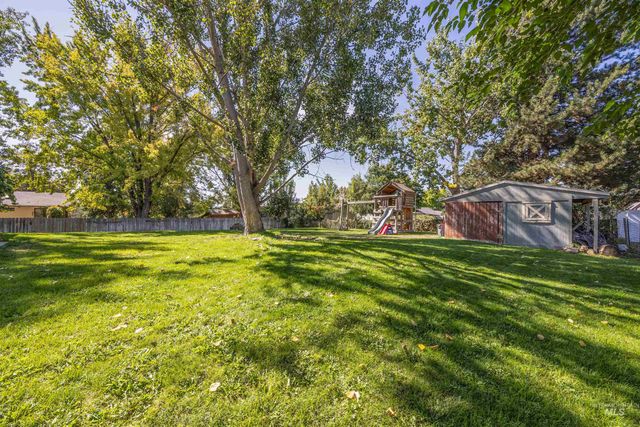 115 N Brent, Nampa, ID 83687