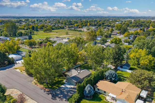 115 N Brent, Nampa, ID 83687