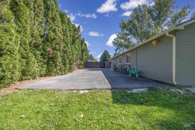 115 N Brent, Nampa, ID 83687