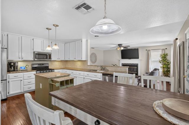 807 Rancho Gaviota Ct, Roseville, CA 95747