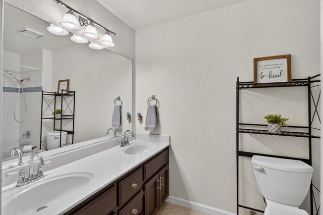 807 Rancho Gaviota Ct, Roseville, CA 95747