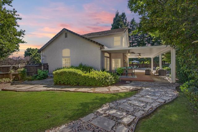 807 Rancho Gaviota Ct, Roseville, CA 95747