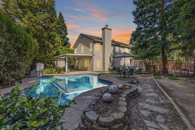 807 Rancho Gaviota Ct, Roseville, CA 95747