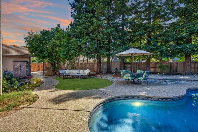 807 Rancho Gaviota Ct, Roseville, CA 95747