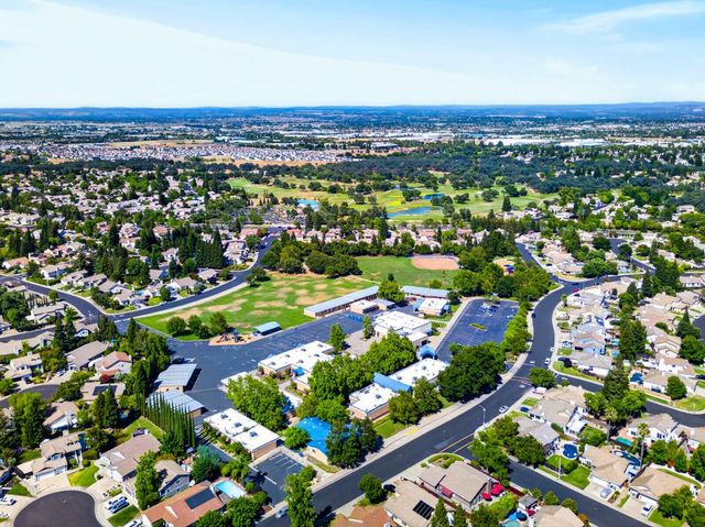 807 Rancho Gaviota Ct, Roseville, CA 95747