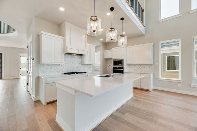 705 Clover Lane, Anna, TX 75409