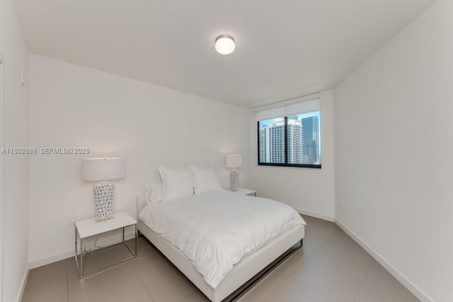 999 SW 1st Ave 3216, Miami, FL 33130