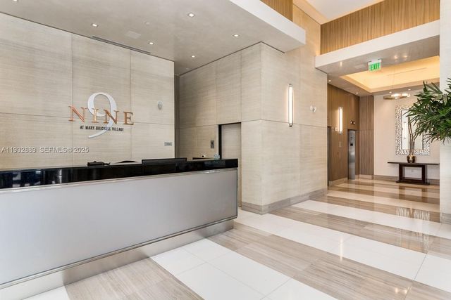 999 SW 1st Ave 3216, Miami, FL 33130