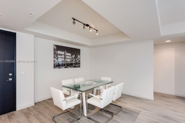 999 SW 1st Ave 3216, Miami, FL 33130