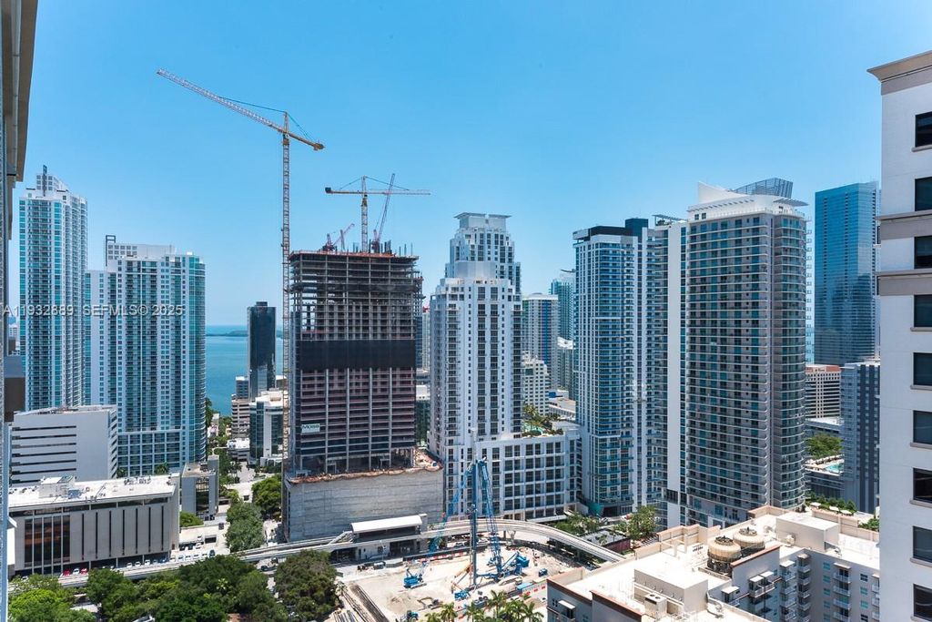 999 SW 1st Ave 3216, Miami, FL 33130