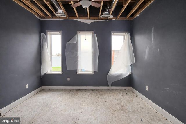 1824 E FEDERAL ST, Baltimore, MD 21213