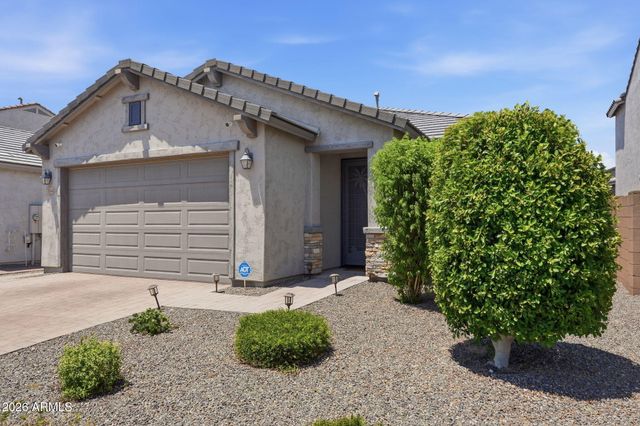 7014 W PEDRO Lane, Laveen, AZ 85339