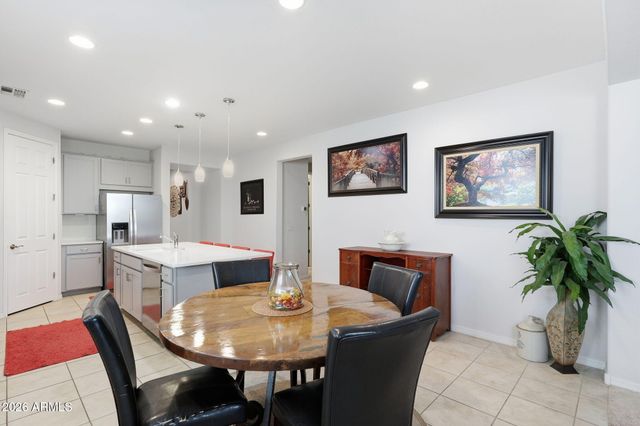 7014 W PEDRO Lane, Laveen, AZ 85339