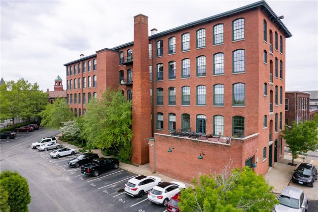28 Bayley Street 405, Pawtucket, RI 02860