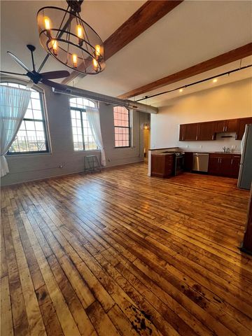 28 Bayley Street 405, Pawtucket, RI 02860