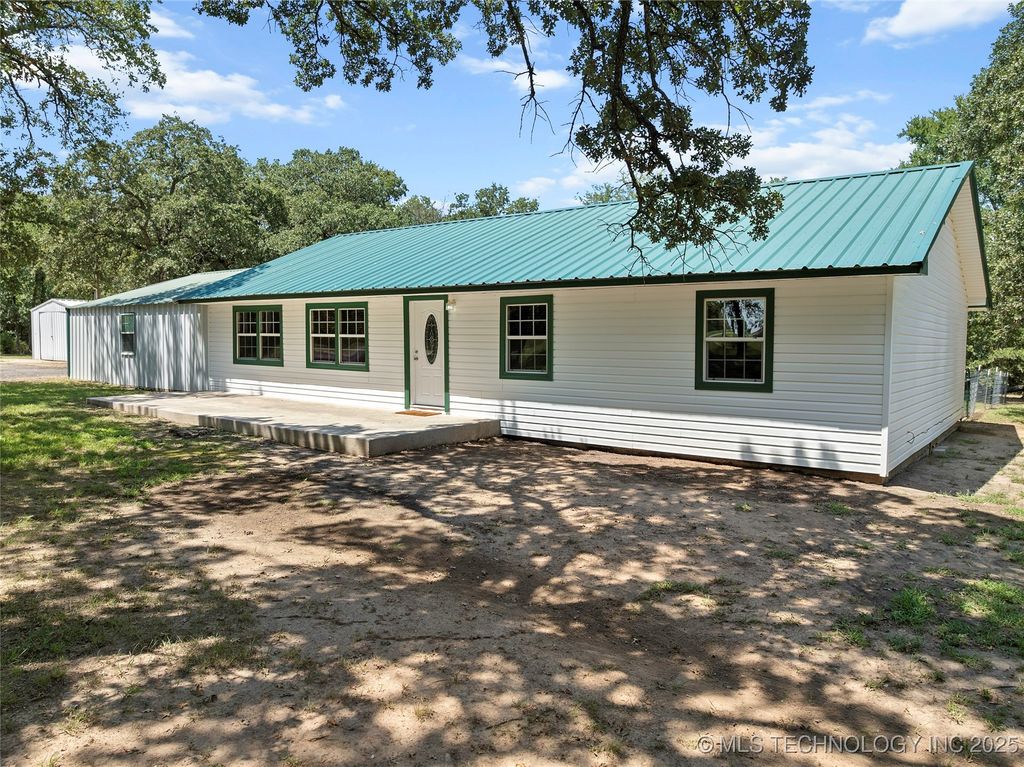 1892 Stobtown, Ardmore, OK 73401