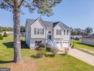 208 Silverthorn Way, Cedartown, GA 30125