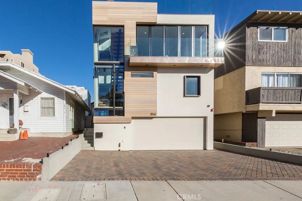 814 Monterey Boulevard, Hermosa Beach, CA 90254