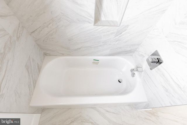 89 STEWART AVE, Delran, NJ 08075