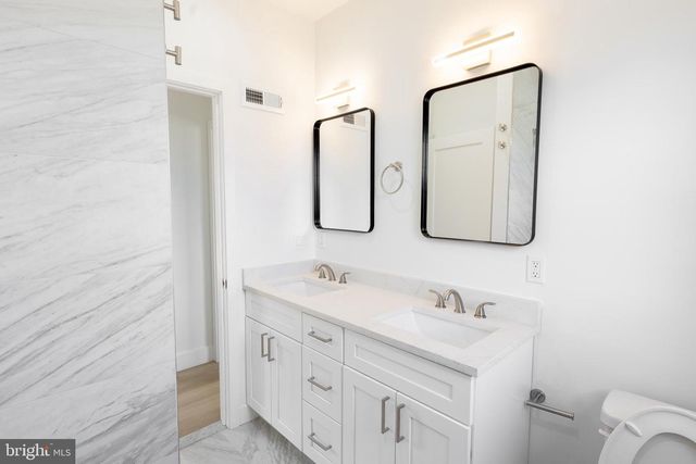 89 STEWART AVE, Delran, NJ 08075