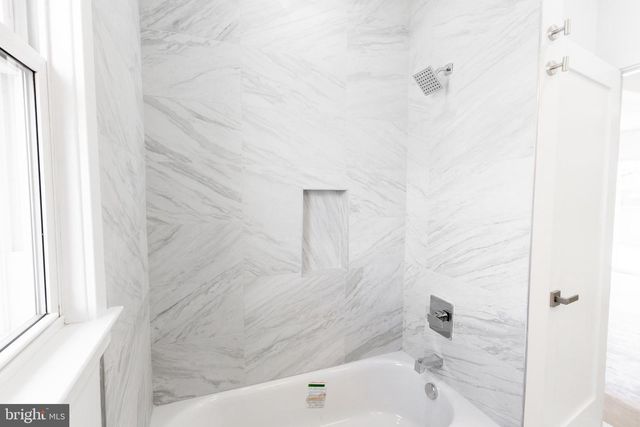 89 STEWART AVE, Delran, NJ 08075