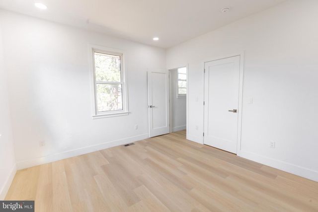 89 STEWART AVE, Delran, NJ 08075