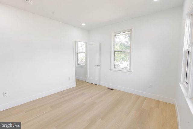 89 STEWART AVE, Delran, NJ 08075