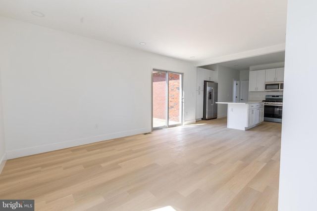 89 STEWART AVE, Delran, NJ 08075