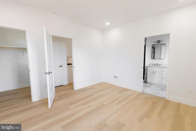 89 STEWART AVE, Delran, NJ 08075