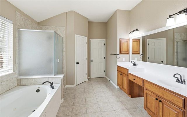 2112 Westfalian TRL, Austin, TX 78732