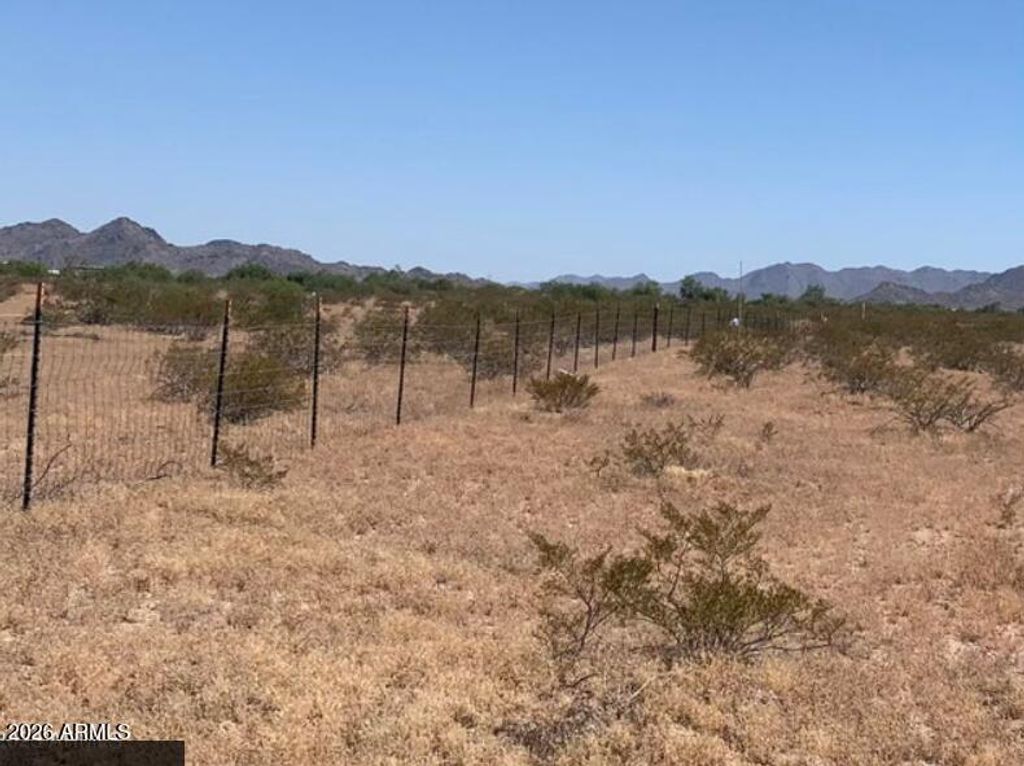Image 4 of property listing at X W SPUR Road A, Buckeye, AZ 85326