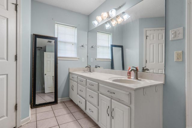20 Violet Cove, Cabot, AR 72023