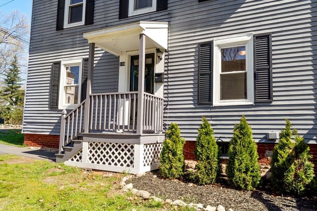 114 Washington Street 1, Groveland, MA 01834