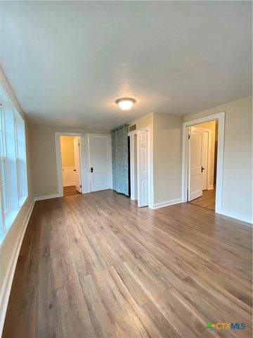 904 N Main Street, Temple, TX 76501