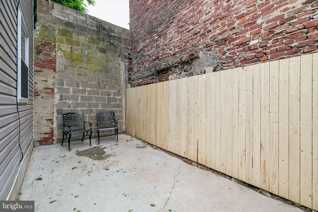 413 FAIRMOUNT AVE, Philadelphia, PA 19123