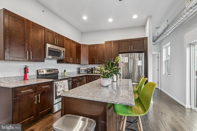 413 FAIRMOUNT AVE, Philadelphia, PA 19123