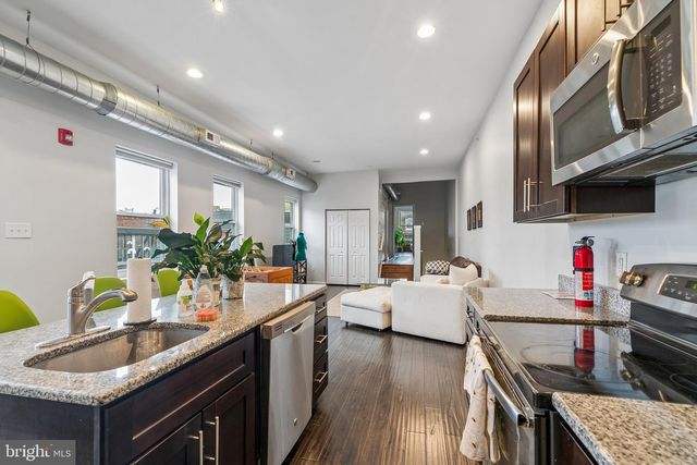 413 FAIRMOUNT AVE, Philadelphia, PA 19123