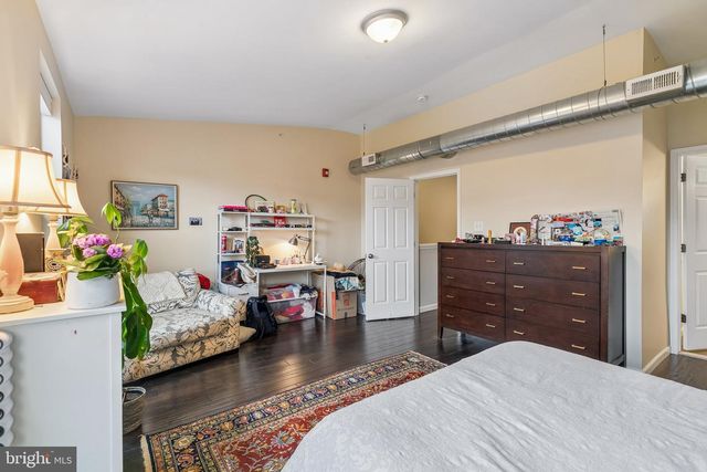 413 FAIRMOUNT AVE, Philadelphia, PA 19123