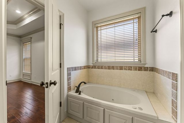 2605 SW Aster Way, Bentonville, AR 72713