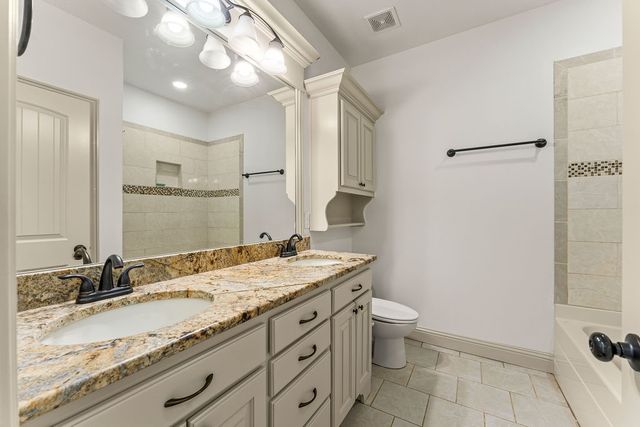 2605 SW Aster Way, Bentonville, AR 72713