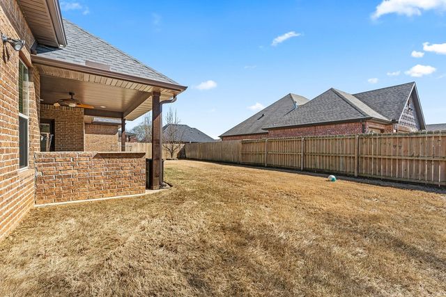 2605 SW Aster Way, Bentonville, AR 72713