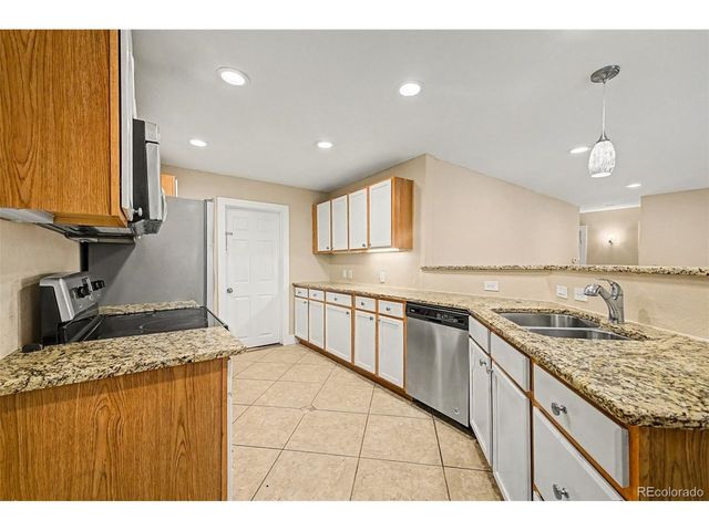 2301 E 93rd Pl, Thornton, CO 80229