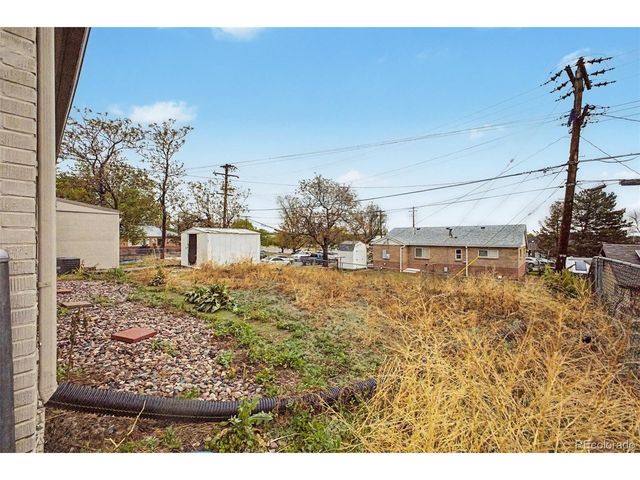 2301 E 93rd Pl, Thornton, CO 80229