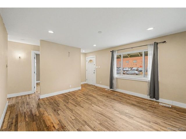 2301 E 93rd Pl, Thornton, CO 80229