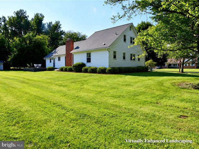 26 MORNINGSIDE DR, Pennington, NJ 08534
