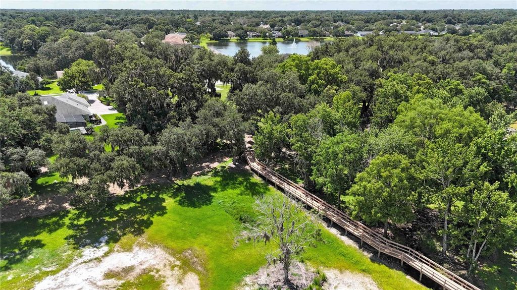 Image 49 of property listing at 122 LENA ANN DRIVE, St Cloud, FL 34771